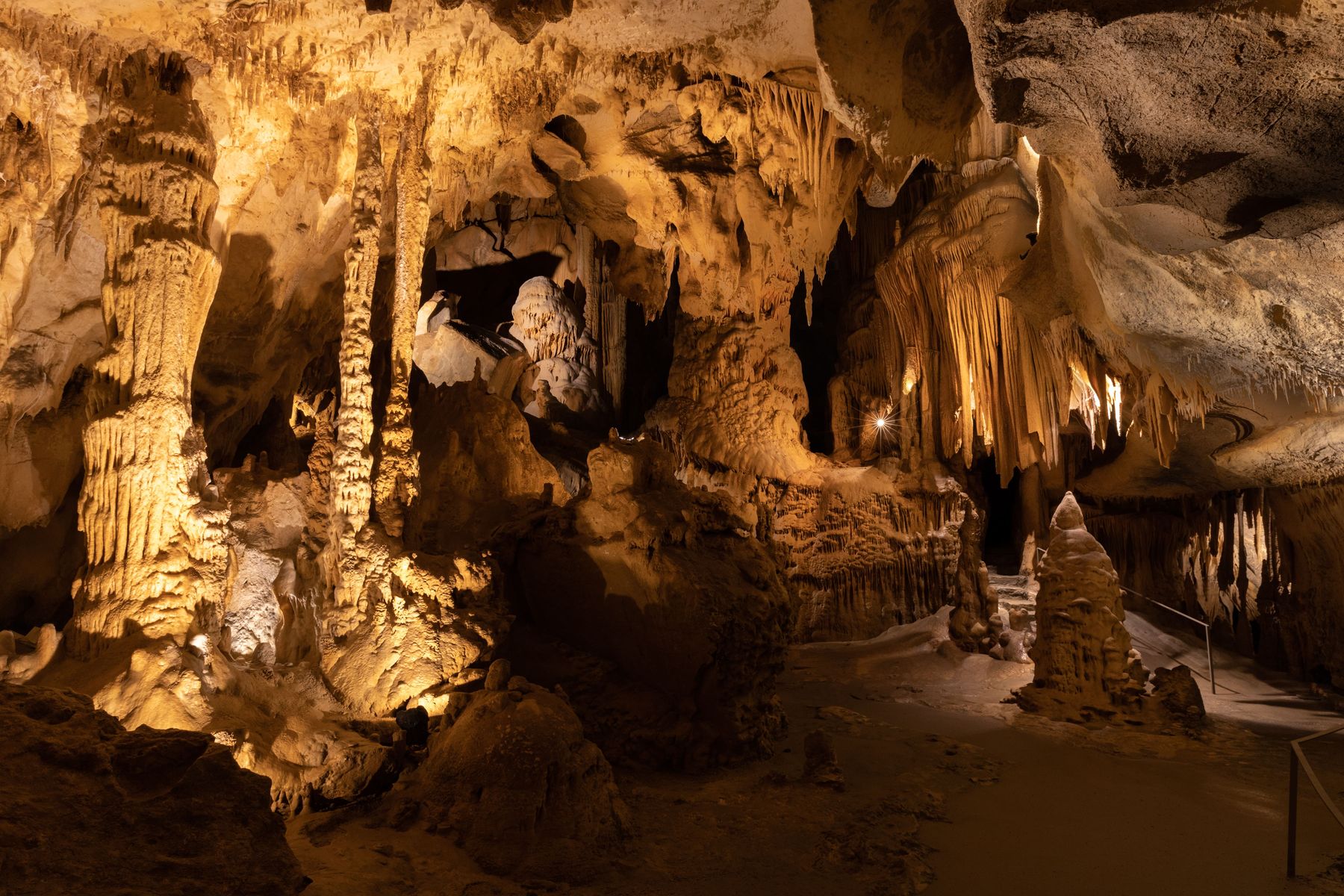 Grottes d’Oxocelhaya Crédit : ©Communauté Pays Basque_ CarolePro 